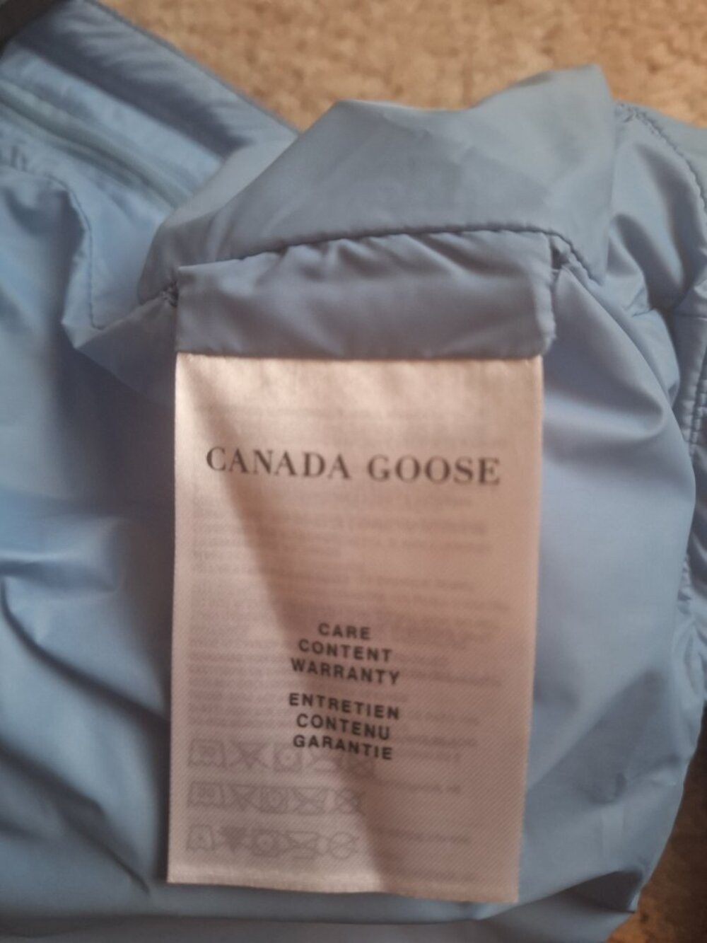 Down Jacket - Picture 5 of 8